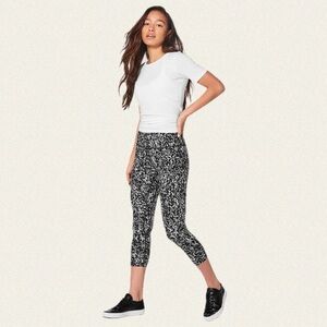 Lululemon Align Crop 21"